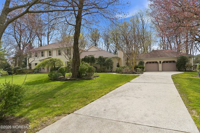 8 Roebling Court, Leonardo, NJ 07737