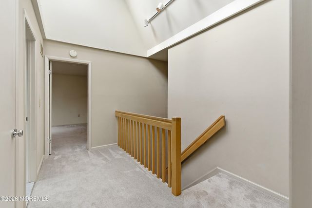 8 Roebling Court, Leonardo, NJ 07737