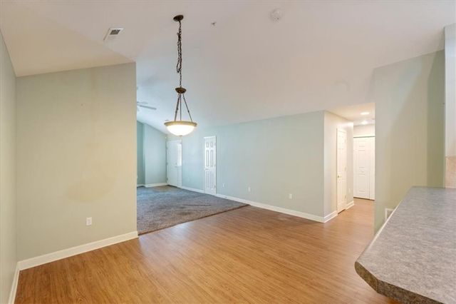 7213 MEADOW VIEW Street, Shawnee, KS 66227