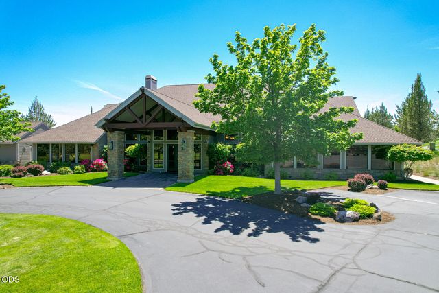 1056 Niagara Falls Drive, Redmond, OR 97756