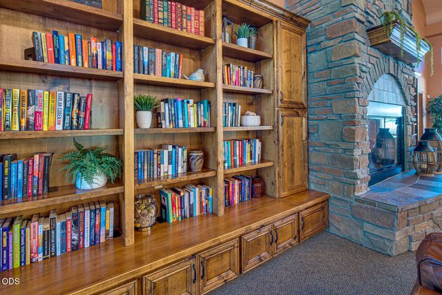 1056 Niagara Falls Drive, Redmond, OR 97756