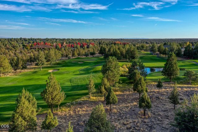 1056 Niagara Falls Drive, Redmond, OR 97756