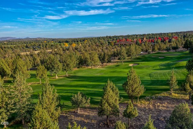 1056 Niagara Falls Drive, Redmond, OR 97756