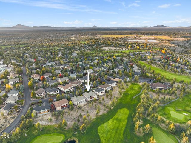 1056 Niagara Falls Drive, Redmond, OR 97756