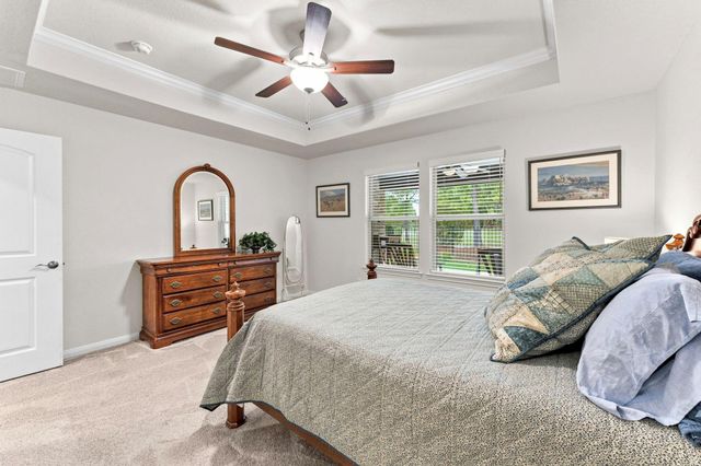 201 Flaxen Chestnut, The Woodlands, TX 77382
