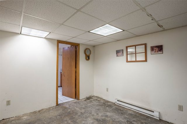 1213 Broad Street, Des Moines, IA 50315