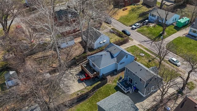 1213 Broad Street, Des Moines, IA 50315