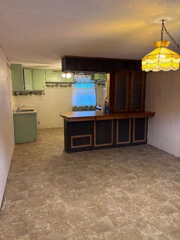 129 Grove Street, Poultney, VT 05764