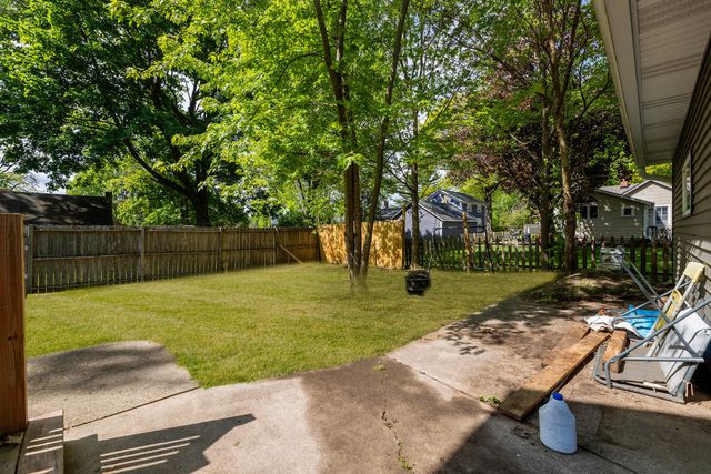 421 De Kalb Street, Sandwich, IL 60548