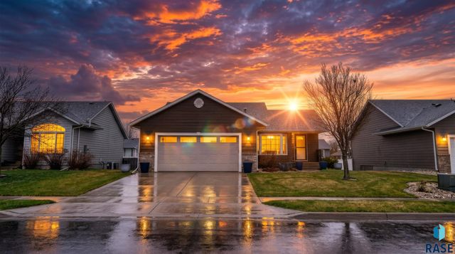 4840 S Samantha Dr Drive, Sioux Falls, SD 57106