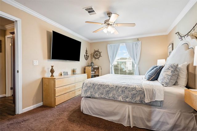 975 S Redfish, Crystal Beach, TX 77650