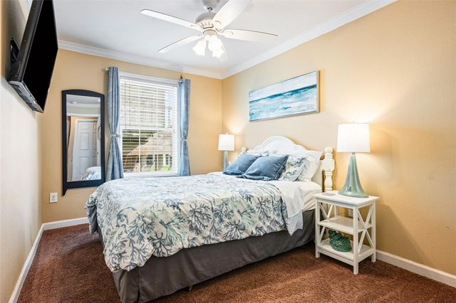 975 S Redfish, Crystal Beach, TX 77650