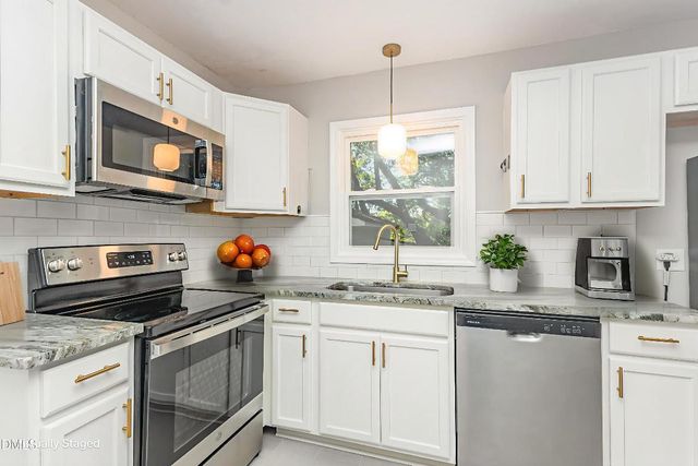 2714 George Owen Road, Fayetteville, NC 28306