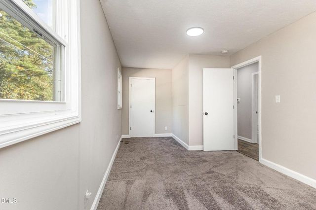 2714 George Owen Road, Fayetteville, NC 28306