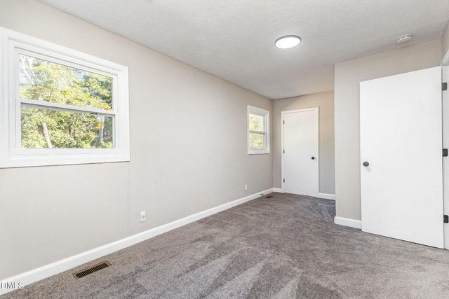 2714 George Owen Road, Fayetteville, NC 28306