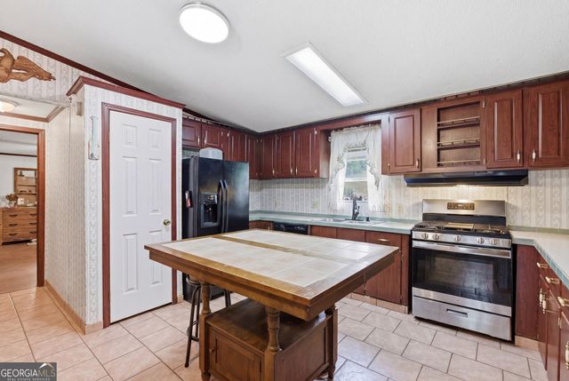 372 Shenandoah Drive, Dahlonega, GA 30533