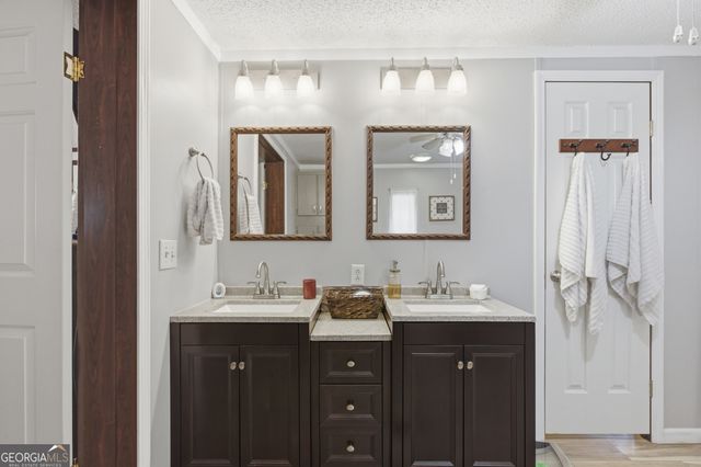 372 Shenandoah Drive, Dahlonega, GA 30533