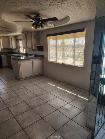 27160 Vista Rd 46, Helendale, CA 92342