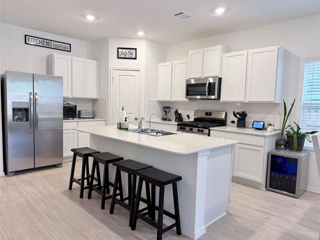 1220 Acorn Oak DR, Georgetown, TX 78628