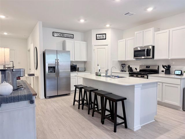 1220 Acorn Oak DR, Georgetown, TX 78628