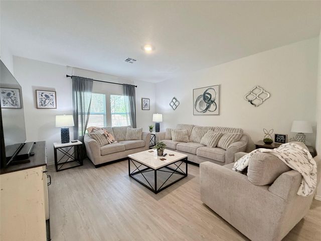 1220 Acorn Oak DR, Georgetown, TX 78628