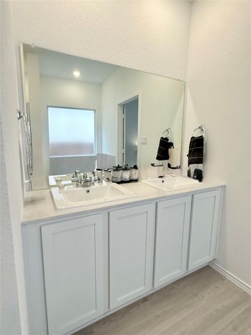 1220 Acorn Oak DR, Georgetown, TX 78628