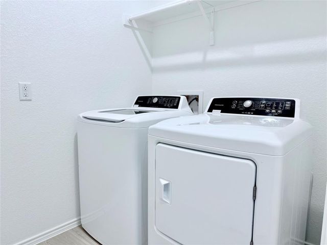 1220 Acorn Oak DR, Georgetown, TX 78628