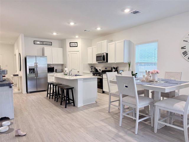 1220 Acorn Oak DR, Georgetown, TX 78628