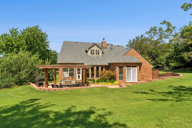 6796 Stone Valley Drive, Edmond, OK 73034
