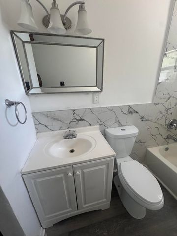 341 Silver Beach Road 343, Riviera Beach, FL 33403