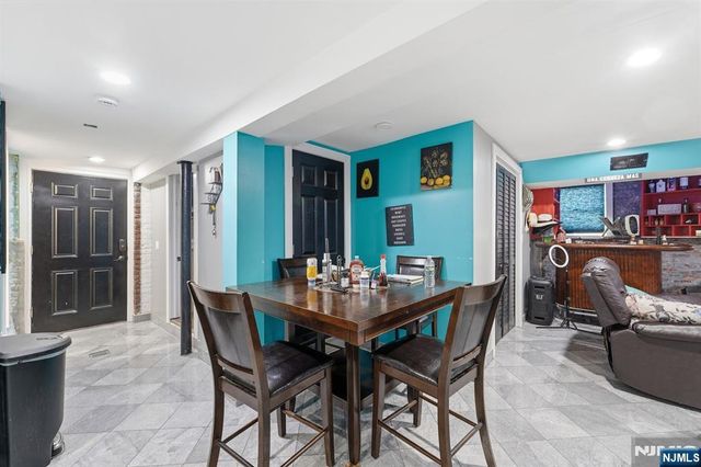 334 1st Avenue, Elizabeth, NJ 07206