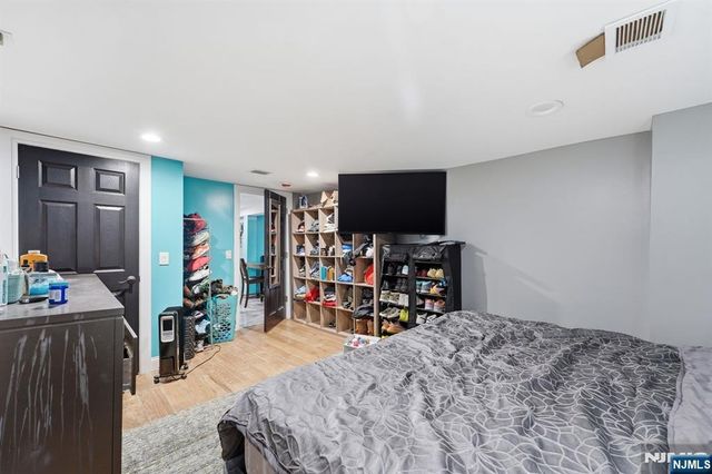 334 1st Avenue, Elizabeth, NJ 07206