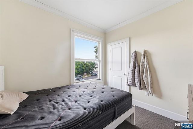 334 1st Avenue, Elizabeth, NJ 07206