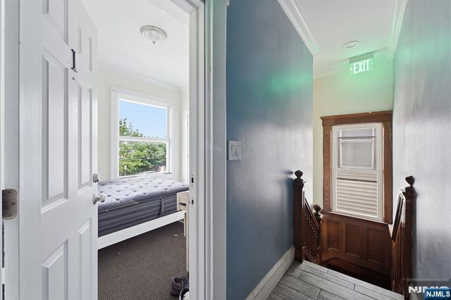 334 1st Avenue, Elizabeth, NJ 07206