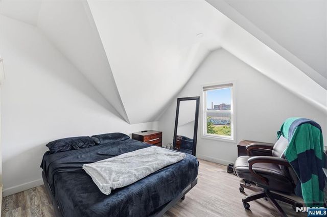 334 1st Avenue, Elizabeth, NJ 07206