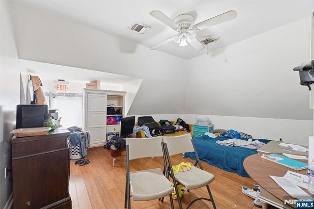 334 1st Avenue, Elizabeth, NJ 07206