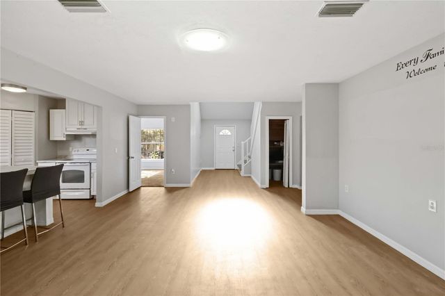 4126 TEMPLE HEIGHTS ROAD, Tampa, FL 33617