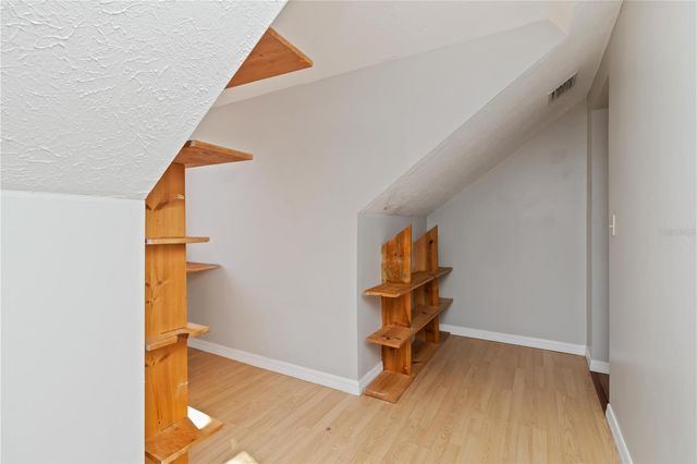 4126 TEMPLE HEIGHTS ROAD, Tampa, FL 33617