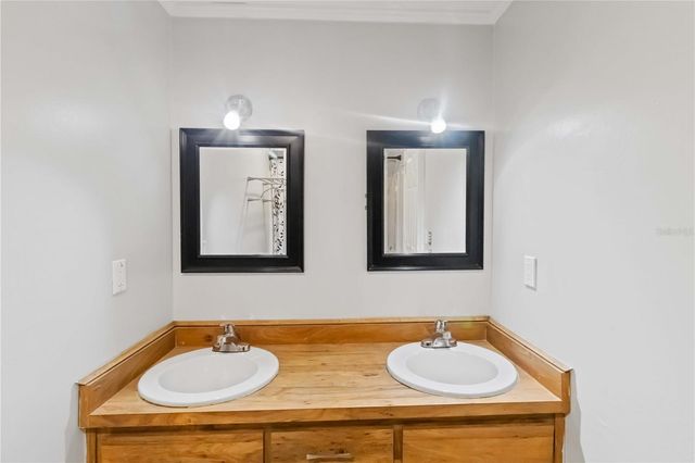 4126 TEMPLE HEIGHTS ROAD, Tampa, FL 33617