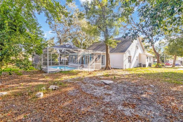 4126 TEMPLE HEIGHTS ROAD, Tampa, FL 33617