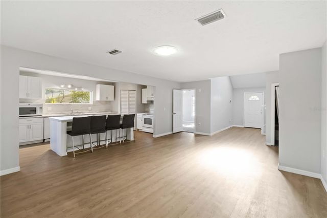 4126 TEMPLE HEIGHTS ROAD, Tampa, FL 33617