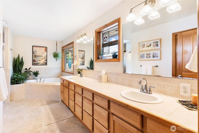 7519 184th Street NW, Stanwood, WA 98292