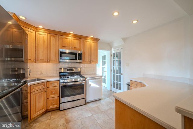 335 ALLISTON RD, Springfield, PA 19064