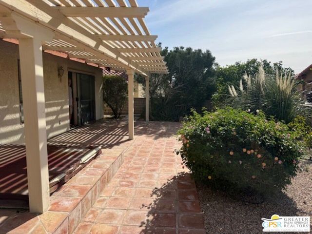 9751 Brookline Avenue, Desert Hot Springs, CA 92240