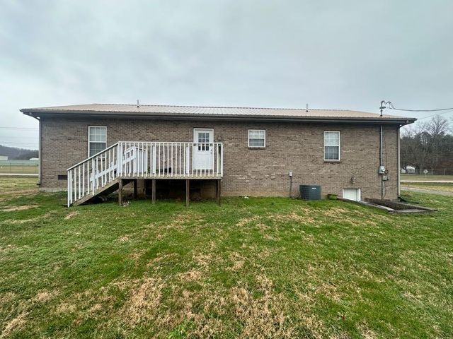 2965 Morris Creek Rd., Stanton, KY 40380