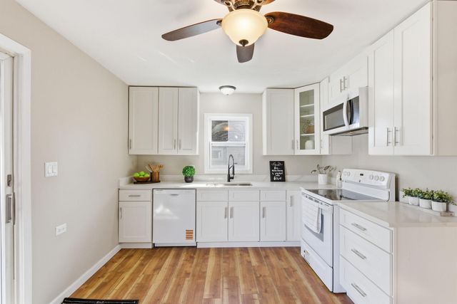 1031 Burgess Street, Saint Paul, MN 55103