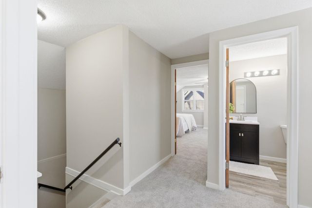 1031 Burgess Street, Saint Paul, MN 55103