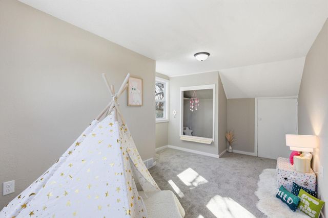 1031 Burgess Street, Saint Paul, MN 55103