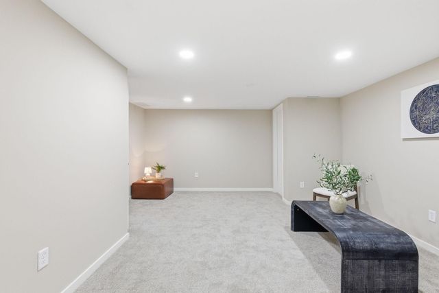 1031 Burgess Street, Saint Paul, MN 55103