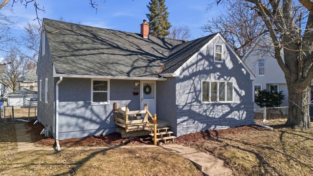 1031 Burgess Street, Saint Paul, MN 55103